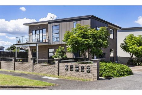 Photo of property in 4/3 Woolfield Road, Papatoetoe, Auckland, 2025