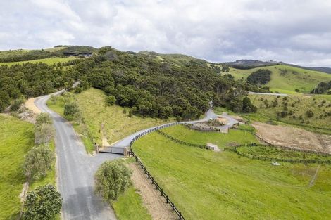 Photo of property in 54b Harambee Road, Taiharuru, Parua Bay, 0192