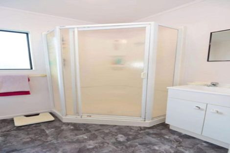 Photo of property in 114 Kennedy Road, Dairy Flat, Albany, 0792