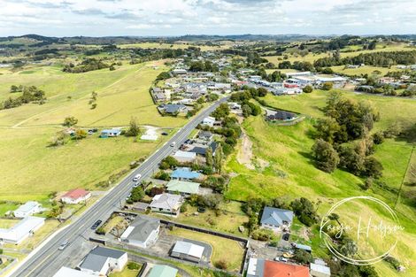 Photo of property in 109 Hurndall Street East, Maungaturoto, 0520