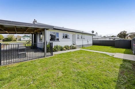Photo of property in 12 Hamlet Street, Stratford, 4332