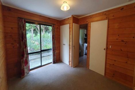 Photo of property in 786 South Head Road, South Head, Helensville, 0874