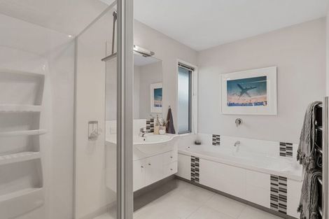 Photo of property in 5 Carradale Avenue, Broomfield, Christchurch, 8042
