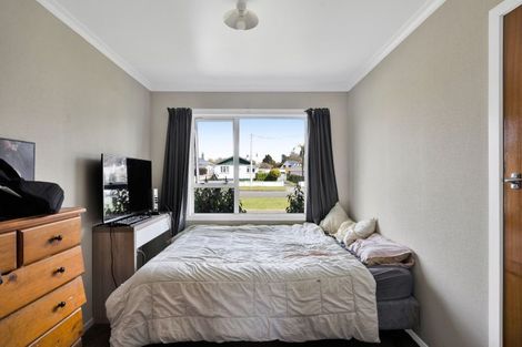 Photo of property in 12 Hamlet Street, Stratford, 4332