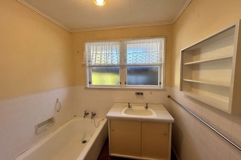 Photo of property in 60 Rimu Street, Waikanae, 5036
