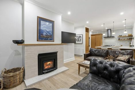 Photo of property in 27 Sandringham Street, Saint Clair, Dunedin, 9012
