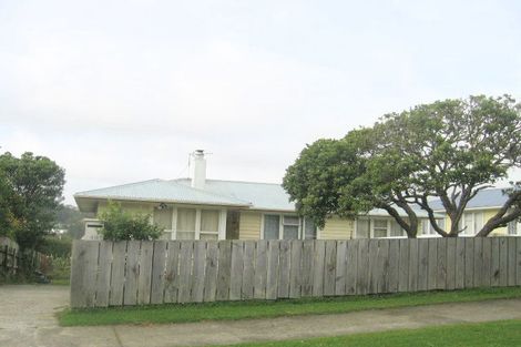 Photo of property in 38 Desert Gold Street, Ascot Park, Porirua, 5024