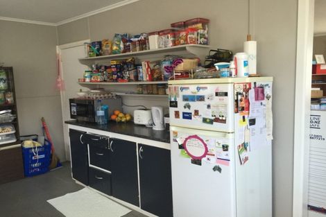 Photo of property in 72b Swaffield Road, Papatoetoe, Auckland, 2025