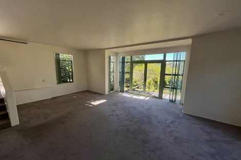 Photo of property in 15 Hague Place, Birkenhead, Auckland, 0626