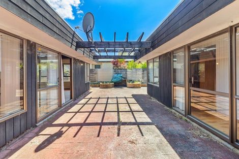 Photo of property in 19 Karaka Street, Takapuna, Auckland, 0622