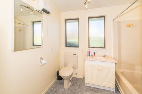 Photo of property in 5 Leech Place, Rangiora, 7400