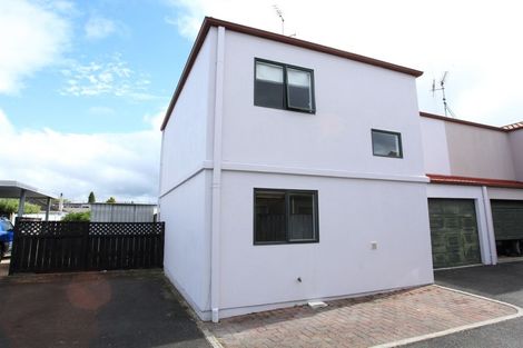 Photo of property in 42c Campbell Street, Frankton, Hamilton, 3204