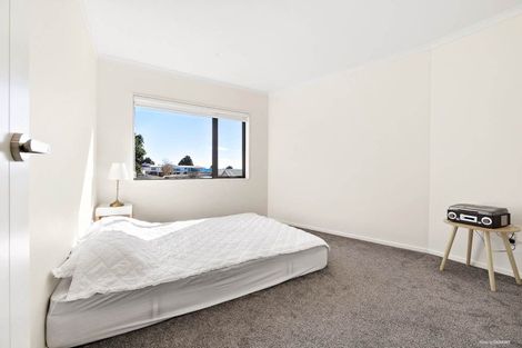 Photo of property in 8c Cosgrave Road, Papakura, 2110