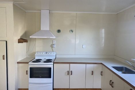 Photo of property in 20 Royal Crescent, Saint Kilda, Dunedin, 9012