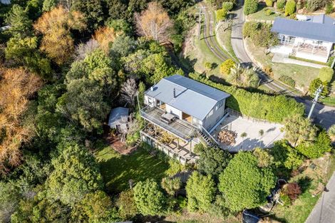 Photo of property in 22 Bayview Crescent, Duvauchelle, 7581