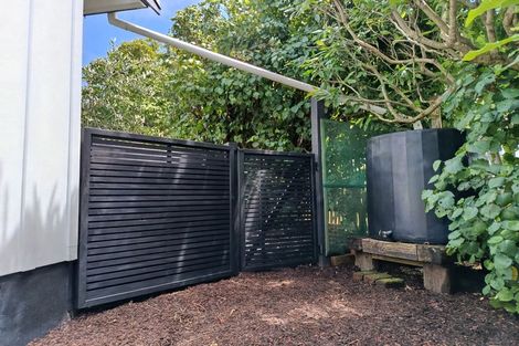 Photo of property in 84 Govett Avenue, Frankleigh Park, New Plymouth, 4310