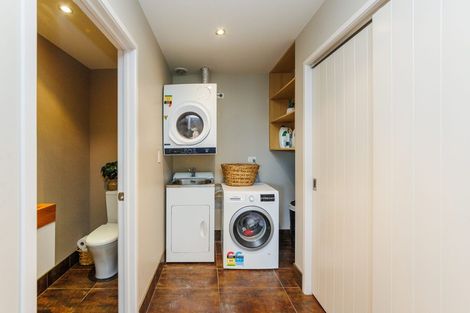 Photo of property in 51 Ruapehu Drive, Fitzherbert, Palmerston North, 4410