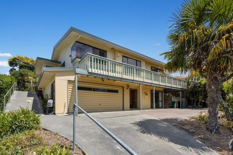 Photo of property in 16 Kokako Place, Taradale, Napier, 4112