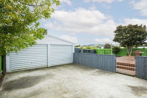 Photo of property in 15 Glasgow Crescent, Kaiti, Gisborne, 4010