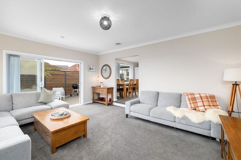 Photo of property in 10 Karnak Crescent, Russley, Christchurch, 8042