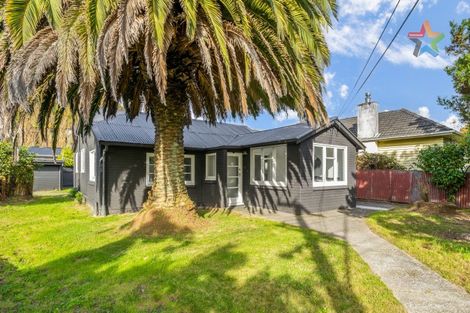 Photo of property in 177 Stokes Valley Road, Stokes Valley, Lower Hutt, 5019