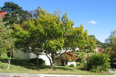 Photo of property in 72 Chatsworth Road, Silverstream, Upper Hutt, 5019