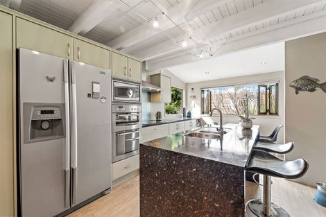 Photo of property in 1/685 East Coast Road, Browns Bay, Auckland, 0630