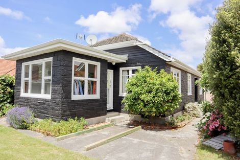 Photo of property in 6 Wittys Road, Avonhead, Christchurch, 8042