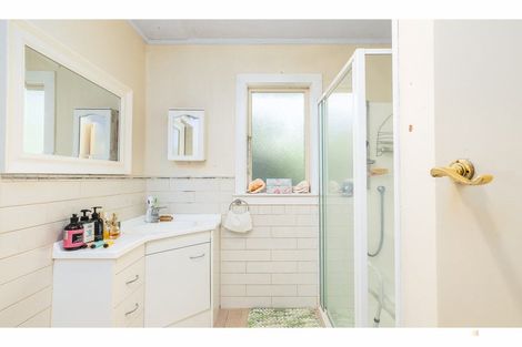 Photo of property in 17 Rugby Street, Waimate, 7924