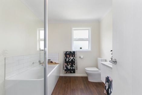 Photo of property in 64 Pilmuir Street, Hutt Central, Lower Hutt, 5010