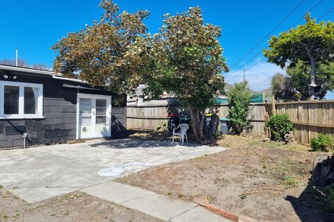 Photo of property in 24 Mafeking Street, New Brighton, Christchurch, 8061