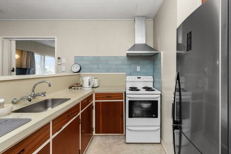 Photo of property in 800b Queen Street East, Parkvale, Hastings, 4122