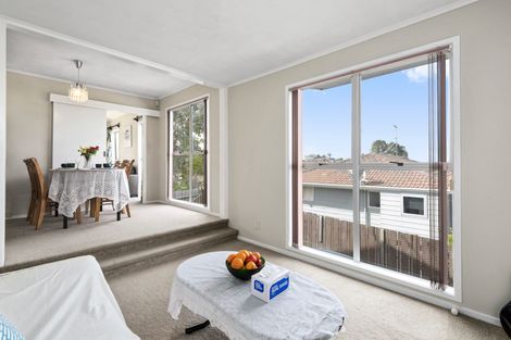 Photo of property in 5 Sari Place, Massey, Auckland, 0614