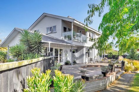 Photo of property in 157 West Belt, Rangiora, 7400