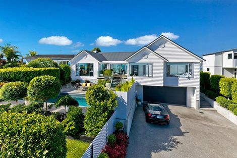 Photo of property in 63 Tiri Road, Manly, Whangaparaoa, 0930