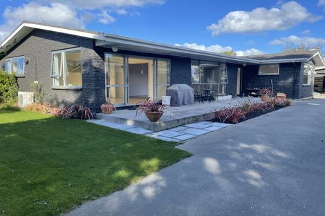 Photo of property in 309 Waimairi Road, Ilam, Christchurch, 8041
