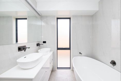 Photo of property in 27 Costello Drive, Ngatea, 3503