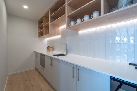 Photo of property in 14 Village Green Drive, Huntingdon, 7774