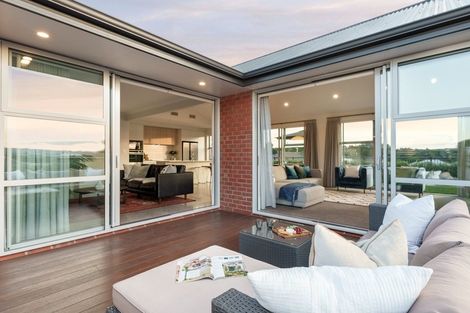 Photo of property in 10 Materawaho Way, Pyes Pa, Tauranga, 3112