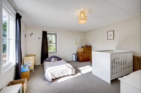 Photo of property in 7 Fitzroy Road, Bluff Hill, Napier, 4110