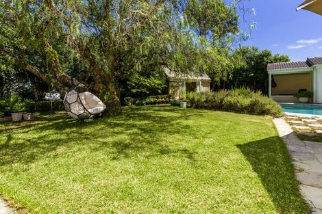 Photo of property in 40 Shakespeare Road, Milford, Auckland, 0620