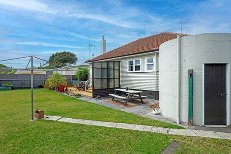 Photo of property in 13 Haldane Street, Elgin, Gisborne, 4010