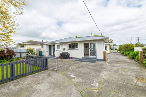 Photo of property in 26 Costley Street, Carterton, 5713