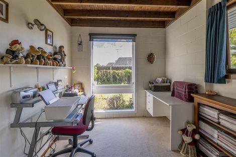 Photo of property in 56a Highbury Drive, Levin, 5510