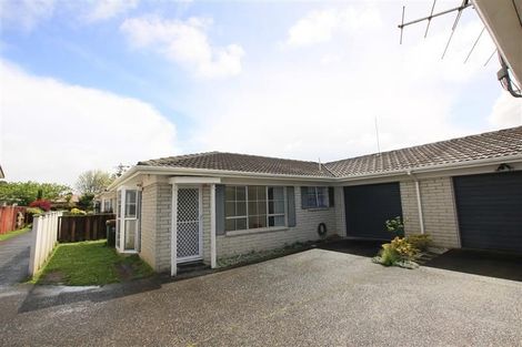 Photo of property in 2/16 Birdwood Avenue, Papatoetoe, Auckland, 2025
