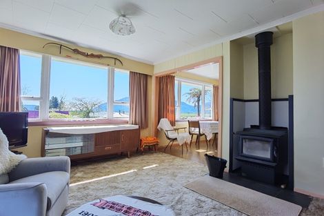 Photo of property in 19 Main Road, Harihari, 7884