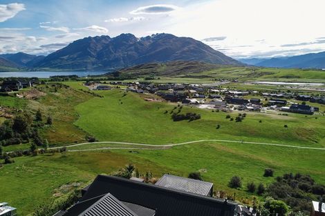 Photo of property in 5 Kintyre Court, Jacks Point, Queenstown, 9371