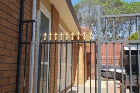 Photo of property in 9 Ballyroney Place, East Tamaki, Auckland, 2013