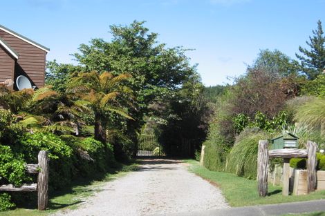 Photo of property in 17 Brunette Drive, Acacia Bay, Taupo, 3330