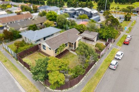 Photo of property in 131 Effingham Street, North New Brighton, Christchurch, 8083